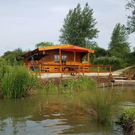 East Pool Cabin Lincoln Exterior photo